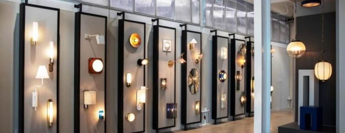 Electronic Showroom Interior, Raheja Complex